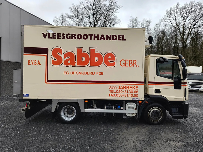 Iveco ML 120 E18 EUROCARGO - CARRIER XARIOS 600 - LAMBERET - EURO 5 - Camion frigorifique: photos 4 Iveco ML 120 E18 EUROCARGO - CARRIER XARIOS 600 - LAMBERET - EURO 5 - Camion frigorifique: photos 4