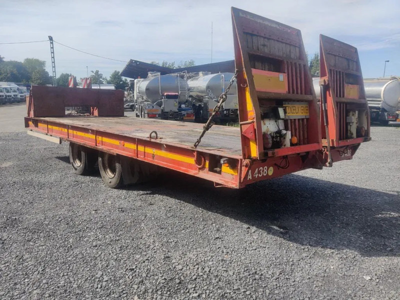 MOL 2 AXLES TIPPING TRAILER WITH RAMPS - Remorque porte-engin surbaissée: photos 5 MOL 2 AXLES TIPPING TRAILER WITH RAMPS - Remorque porte-engin surbaissée: photos 5