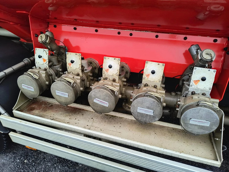 Camion citerne pour transport de carburant Renault Premium 320 FUEL / CARBURANT 18000L - 5 COMP: photos 14 Camion citerne pour transport de carburant Renault Premium 320 FUEL / CARBURANT 18000L - 5 COMP: photos 14