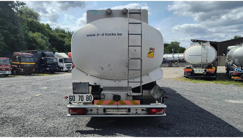 Scania P280 MANUAL GEARBOX- TANK 14000L- RETARDER - Camion citerne: photos 5 Scania P280 MANUAL GEARBOX- TANK 14000L- RETARDER - Camion citerne: photos 5