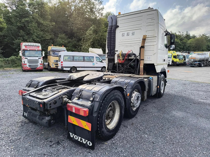 Volvo FH 13.520 6X2 - 90 TON - VOITH RETARDER - BIG AXLES - LIFTING AXLE - Tracteur routier: photos 5 Volvo FH 13.520 6X2 - 90 TON - VOITH RETARDER - BIG AXLES - LIFTING AXLE - Tracteur routier: photos 5