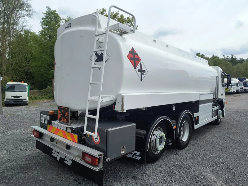 Volvo FM 370 18000L FUEL/CARBURANT - 5 COMP - Camion citerne: photos 5 Volvo FM 370 18000L FUEL/CARBURANT - 5 COMP - Camion citerne: photos 5