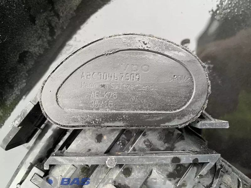 DAF Brandstoftank DAF 170 Liter 1708518 - Réservoir de carburant pour Camion: photos 5 DAF Brandstoftank DAF 170 Liter 1708518 - Réservoir de carburant pour Camion: photos 5