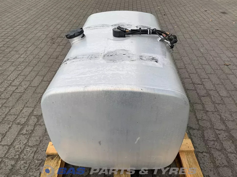 DAF Brandstoftank DAF 430 Liter 1681824 - Réservoir de carburant pour Camion: photos 2 DAF Brandstoftank DAF 430 Liter 1681824 - Réservoir de carburant pour Camion: photos 2