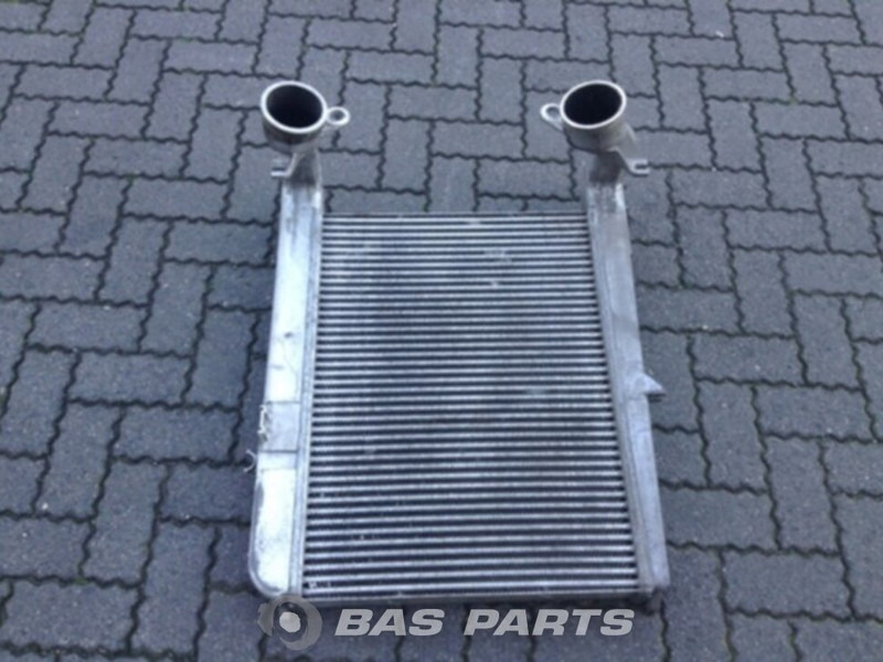 DAF Intercooler DAF 1372296 - Intercooler pour Camion: photos 2 DAF Intercooler DAF 1372296 - Intercooler pour Camion: photos 2