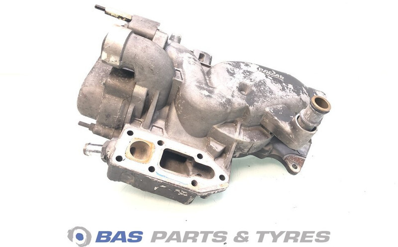 DAF Koelvloeistofpomp DAF 1919875 - Pompe à liquide de refroidissement pour Camion: photos 2 DAF Koelvloeistofpomp DAF 1919875 - Pompe à liquide de refroidissement pour Camion: photos 2