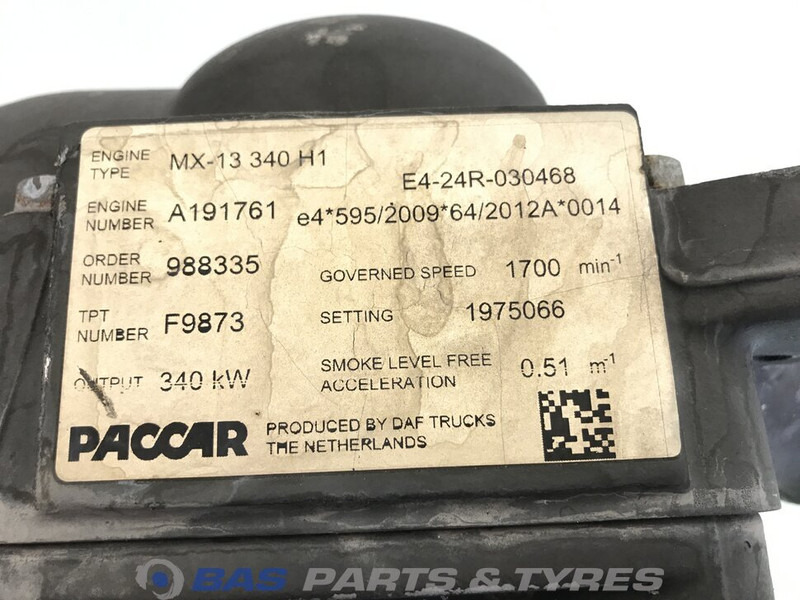 DAF Koelvloeistofpomp DAF 1919875 - Pompe à liquide de refroidissement pour Camion: photos 4 DAF Koelvloeistofpomp DAF 1919875 - Pompe à liquide de refroidissement pour Camion: photos 4