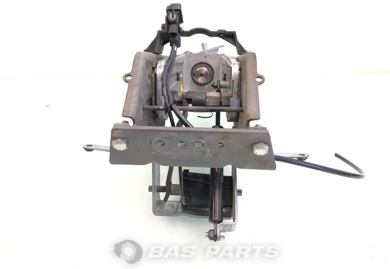 DAF Stuurkolom DAF 1868903 - Colonne de direction pour Camion: photos 4 DAF Stuurkolom DAF 1868903 - Colonne de direction pour Camion: photos 4