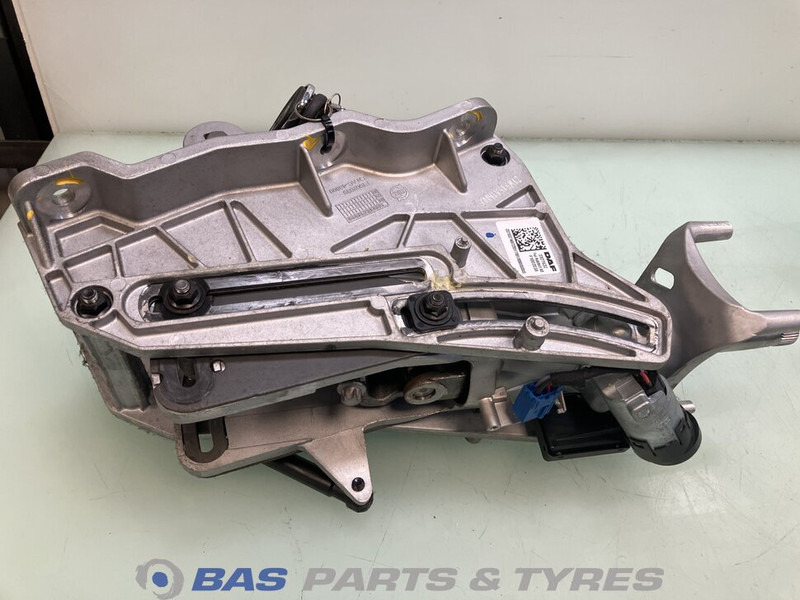 DAF Stuurkolom DAF 2327632 - Colonne de direction pour Camion: photos 1 DAF Stuurkolom DAF 2327632 - Colonne de direction pour Camion: photos 1