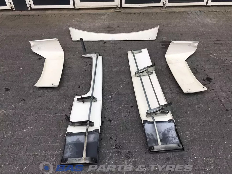 DAF XF106 - Aérodynamique/ Spoilers pour Camion: photos 4 DAF XF106 - Aérodynamique/ Spoilers pour Camion: photos 4