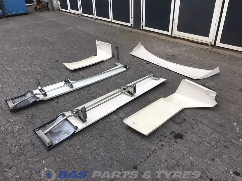 DAF XF106 - Aérodynamique/ Spoilers pour Camion: photos 5 DAF XF106 - Aérodynamique/ Spoilers pour Camion: photos 5