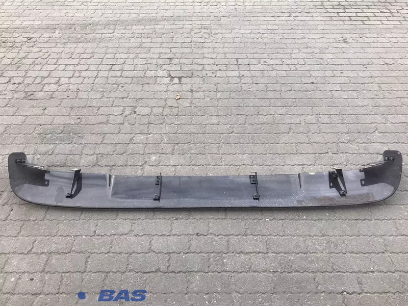 DAF XF106 Zonneklep DAF Space Cab L2H2 1300557 - Pare-soleil pour Camion: photos 4 DAF XF106 Zonneklep DAF Space Cab L2H2 1300557 - Pare-soleil pour Camion: photos 4