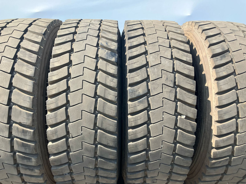 Goodyear - Pneu pour Camion: photos 2 Goodyear - Pneu pour Camion: photos 2