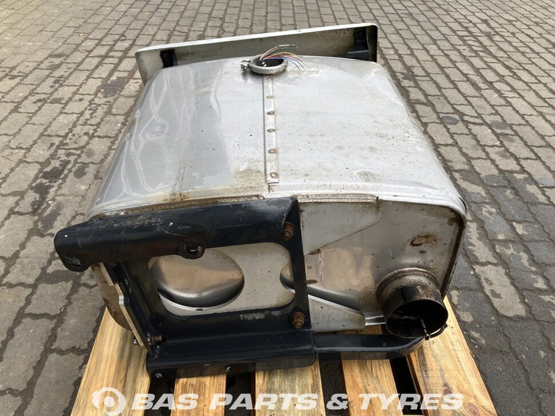 MAN Uitlaatdemper MAN 81151030039 - Silencieux pour Camion: photos 2 MAN Uitlaatdemper MAN 81151030039 - Silencieux pour Camion: photos 2