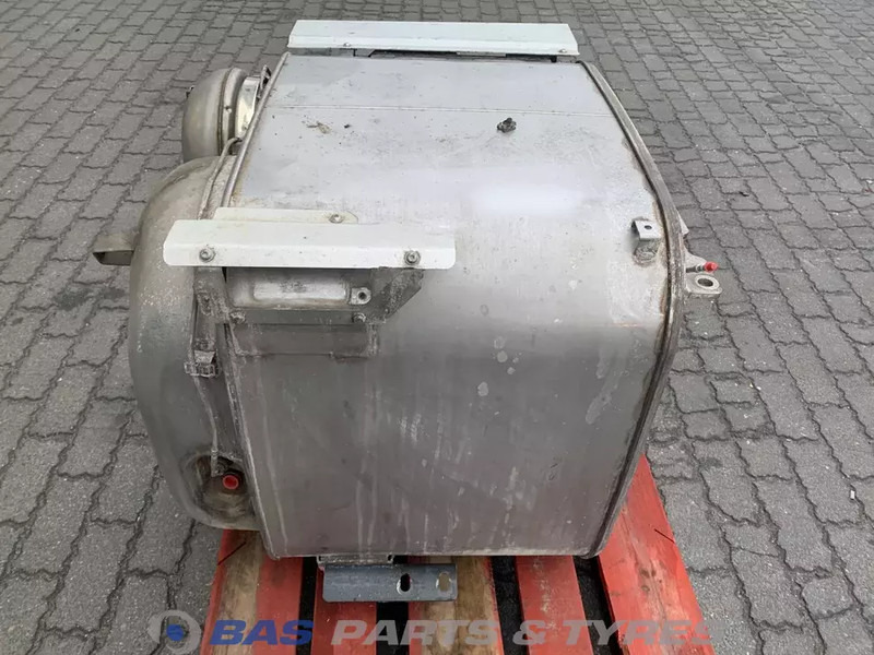 MAN Uitlaatdemper MAN 81151036110 - Silencieux pour Camion: photos 2 MAN Uitlaatdemper MAN 81151036110 - Silencieux pour Camion: photos 2