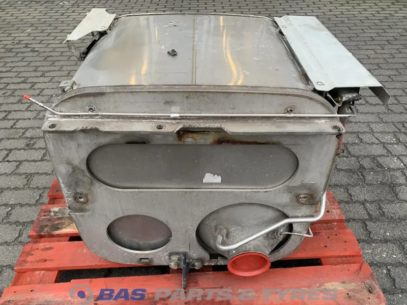 MAN Uitlaatdemper MAN 81151036110 - Silencieux pour Camion: photos 3 MAN Uitlaatdemper MAN 81151036110 - Silencieux pour Camion: photos 3