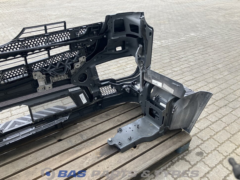 Mercedes-Benz Actros MP4 - Pare-chocs pour Camion: photos 5 Mercedes-Benz Actros MP4 - Pare-chocs pour Camion: photos 5