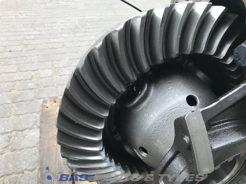 Meritor Differentieel Volvo RSS1344E P13170-E - Différentiel pour Camion: photos 5 Meritor Differentieel Volvo RSS1344E P13170-E - Différentiel pour Camion: photos 5