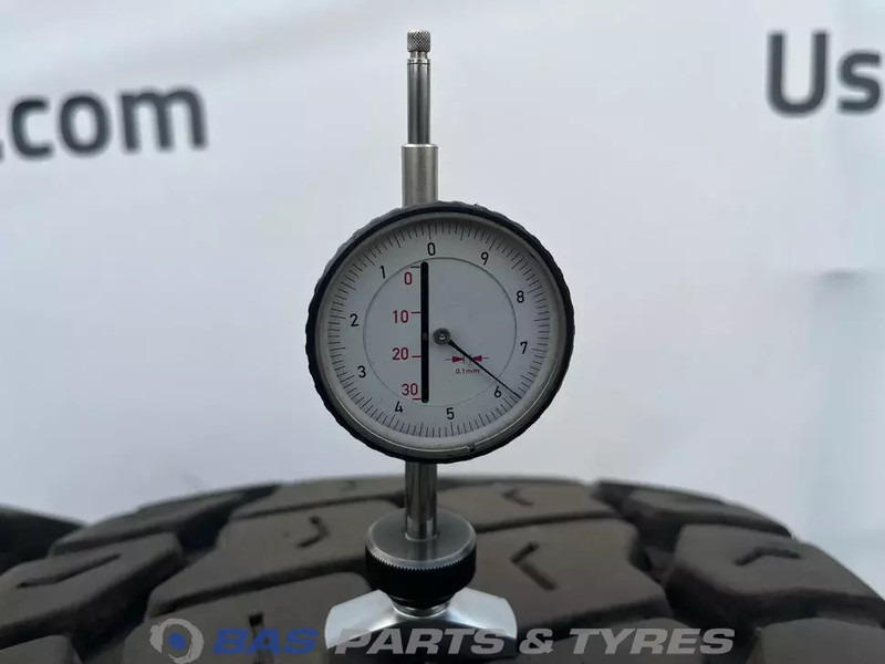 Michelin - Pneu pour Camion: photos 3 Michelin - Pneu pour Camion: photos 3