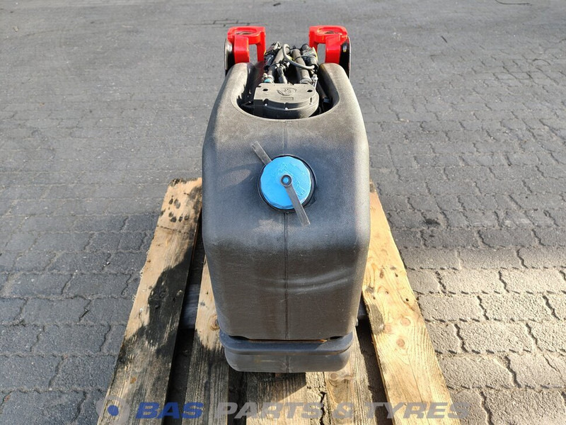 Scania Scania AdBlue tank 2919673 - Pièces de rechange pour Camion: photos 1 Scania Scania AdBlue tank 2919673 - Pièces de rechange pour Camion: photos 1