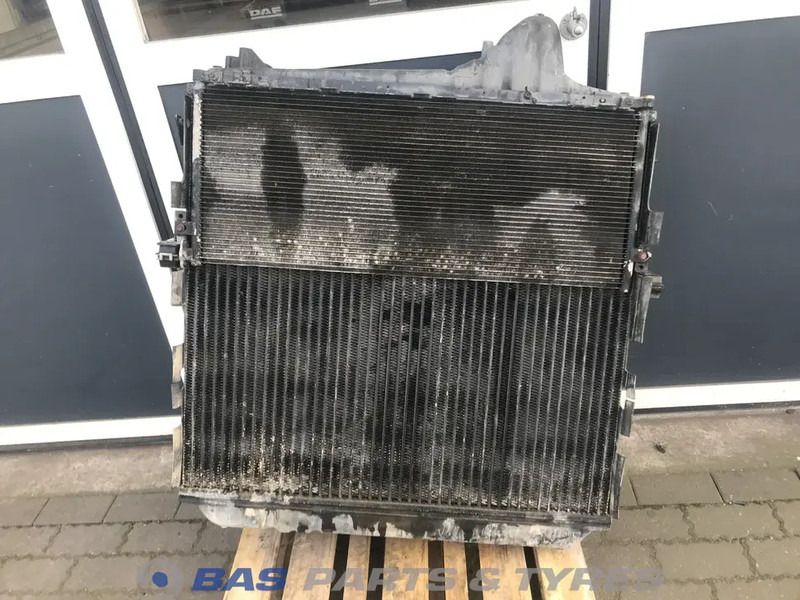 Renault C-Serie Koelerpakket Renault DTI11 430 K1 7422062510 - Radiateur pour Camion: photos 2 Renault C-Serie Koelerpakket Renault DTI11 430 K1 7422062510 - Radiateur pour Camion: photos 2