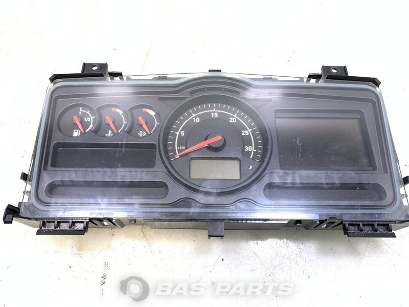Renault D-Serie - Panel de instrumentos pour Camion: photos 1 Renault D-Serie - Panel de instrumentos pour Camion: photos 1