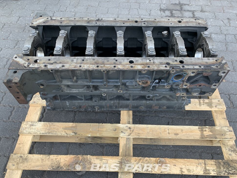Renault Motorblok Renault 7421294022 - Bloc-cylindres pour Camion: photos 1 Renault Motorblok Renault 7421294022 - Bloc-cylindres pour Camion: photos 1