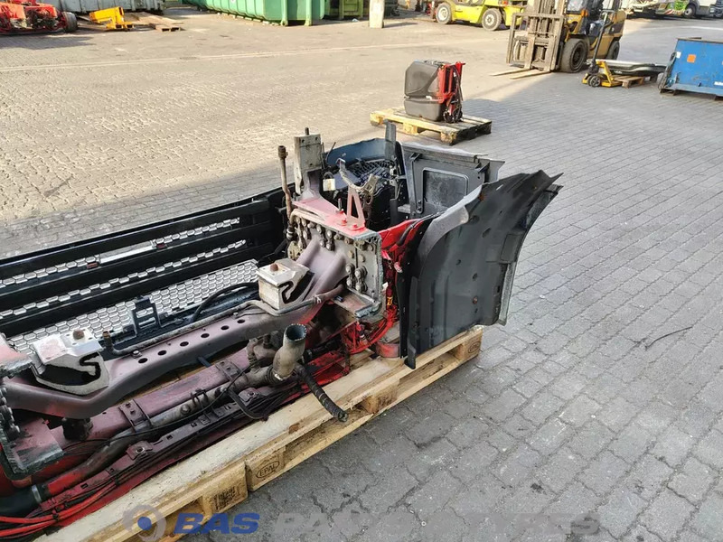 Scania R-Serie NextGen Bumper Scania 2674391 - Pare-chocs pour Camion: photos 4 Scania R-Serie NextGen Bumper Scania 2674391 - Pare-chocs pour Camion: photos 4