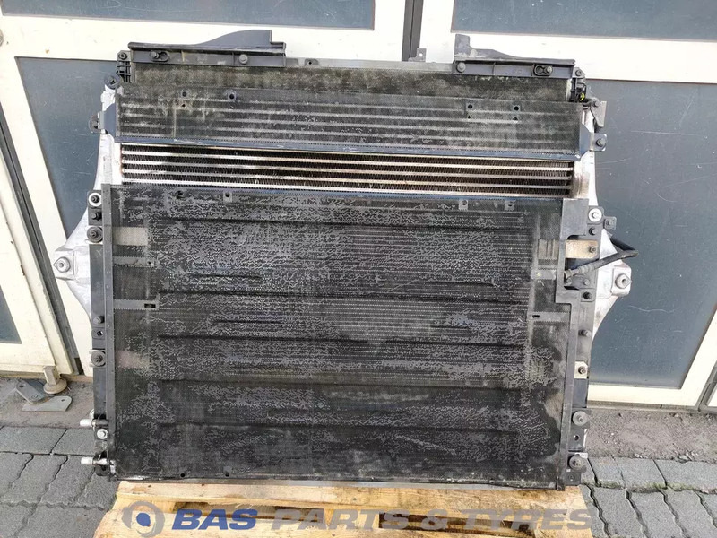 Scania R-Serie NextGen Koelerpakket Scania DC16 118 650 2898837 - Radiateur pour Camion: photos 2 Scania R-Serie NextGen Koelerpakket Scania DC16 118 650 2898837 - Radiateur pour Camion: photos 2