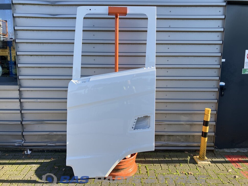 Scania S-Serie NextGen Portier Links Scania 2137841 - Portière et pièces pour Camion: photos 1 Scania S-Serie NextGen Portier Links Scania 2137841 - Portière et pièces pour Camion: photos 1