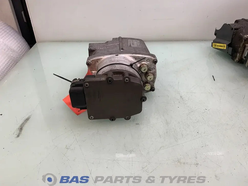 Scania Stuurpomp Scania 573068 - Pompe de support pour Camion: photos 3 Scania Stuurpomp Scania 573068 - Pompe de support pour Camion: photos 3