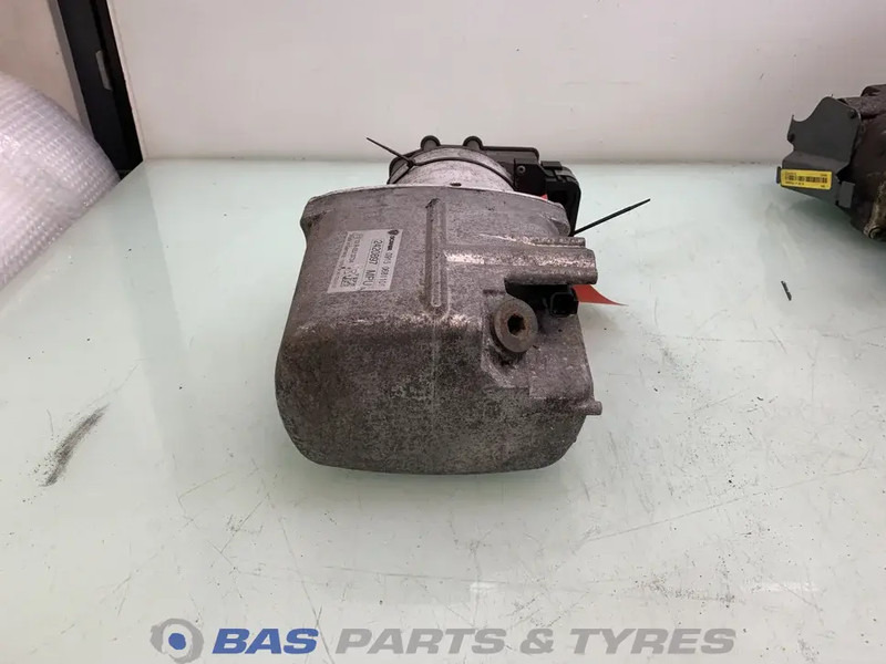 Scania Stuurpomp Scania 573068 - Pompe de support pour Camion: photos 2 Scania Stuurpomp Scania 573068 - Pompe de support pour Camion: photos 2