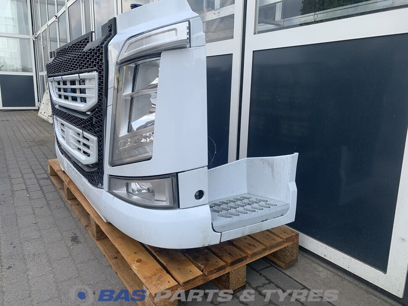 Volvo FH4 - Pare-chocs pour Camion: photos 2 Volvo FH4 - Pare-chocs pour Camion: photos 2