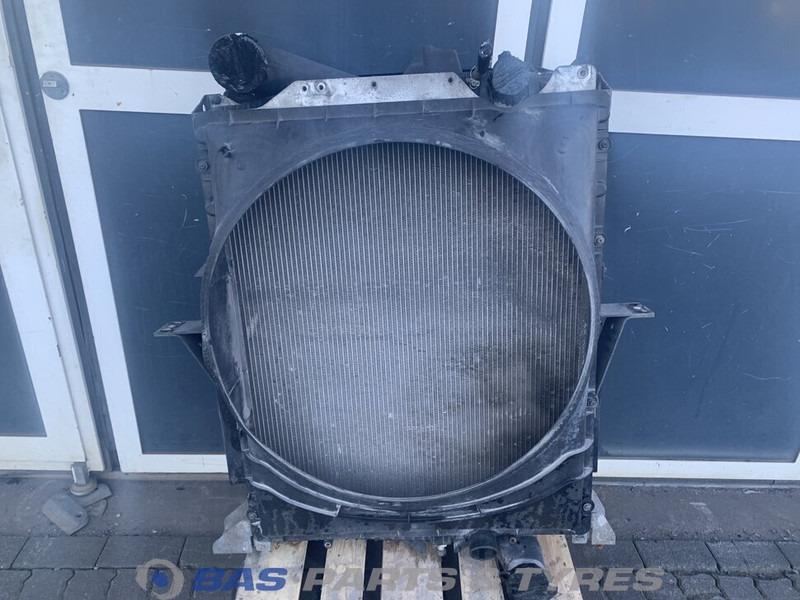Volvo FM2 - Radiateur pour Camion: photos 1 Volvo FM2 - Radiateur pour Camion: photos 1