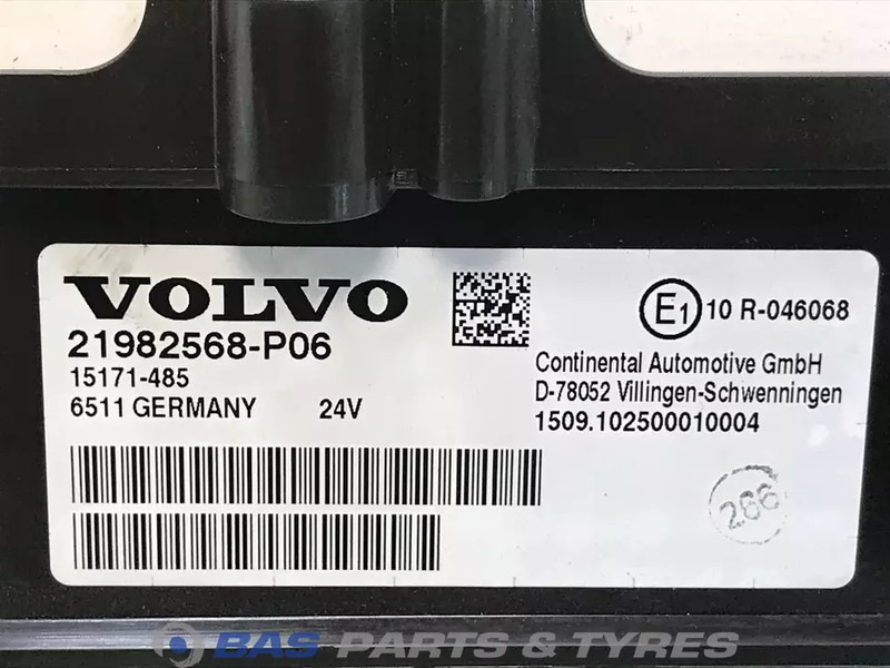Volvo FM4 Instrumentenpaneel Volvo 21589170 - Panel de instrumentos pour Camion: photos 3 Volvo FM4 Instrumentenpaneel Volvo 21589170 - Panel de instrumentos pour Camion: photos 3