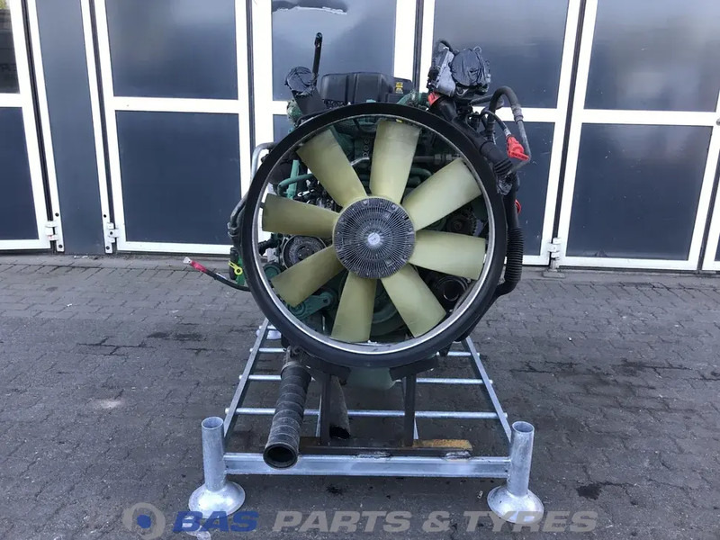 Volvo FM4 Motor Volvo D11K 330 K1 85002113 - Moteur pour Camion: photos 4 Volvo FM4 Motor Volvo D11K 330 K1 85002113 - Moteur pour Camion: photos 4