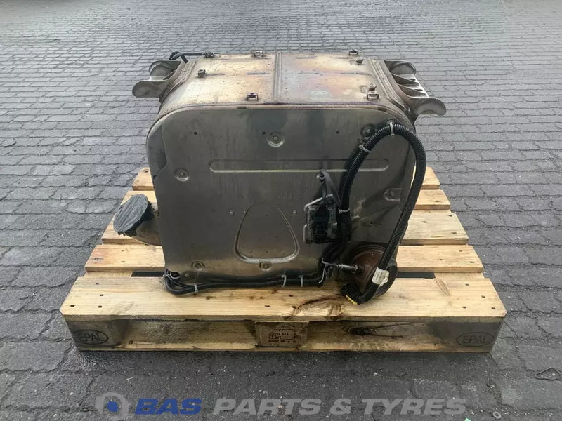 Volvo Uitlaatdemper Volvo 21750081 - Silencieux pour Camion: photos 3 Volvo Uitlaatdemper Volvo 21750081 - Silencieux pour Camion: photos 3