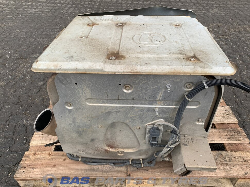 Volvo Uitlaatdemper Volvo 21750081 - Silencieux pour Camion: photos 4 Volvo Uitlaatdemper Volvo 21750081 - Silencieux pour Camion: photos 4
