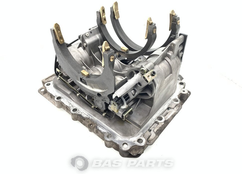 Volvo Versnellingsbakdeksel Volvo 21244590 - Boîte de vitesse pour Camion: photos 4 Volvo Versnellingsbakdeksel Volvo 21244590 - Boîte de vitesse pour Camion: photos 4