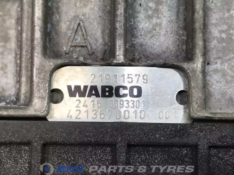 Volvo Versnellingsbakdeksel Volvo 21911579 - Boîte de vitesse pour Camion: photos 3 Volvo Versnellingsbakdeksel Volvo 21911579 - Boîte de vitesse pour Camion: photos 3