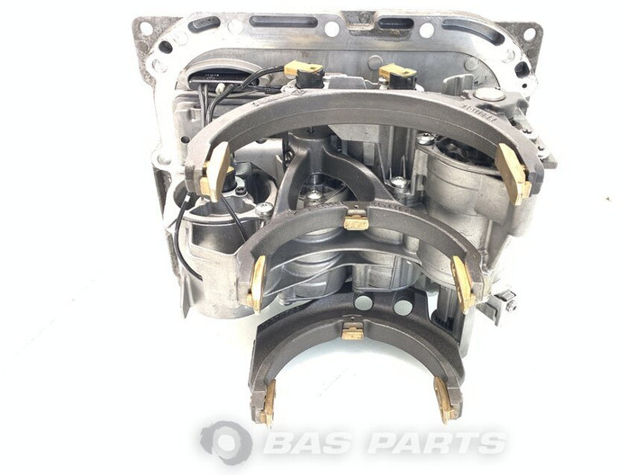 Volvo Versnellingsbakdeksel Volvo 21911582 - Boîte de vitesse pour Camion: photos 3 Volvo Versnellingsbakdeksel Volvo 21911582 - Boîte de vitesse pour Camion: photos 3