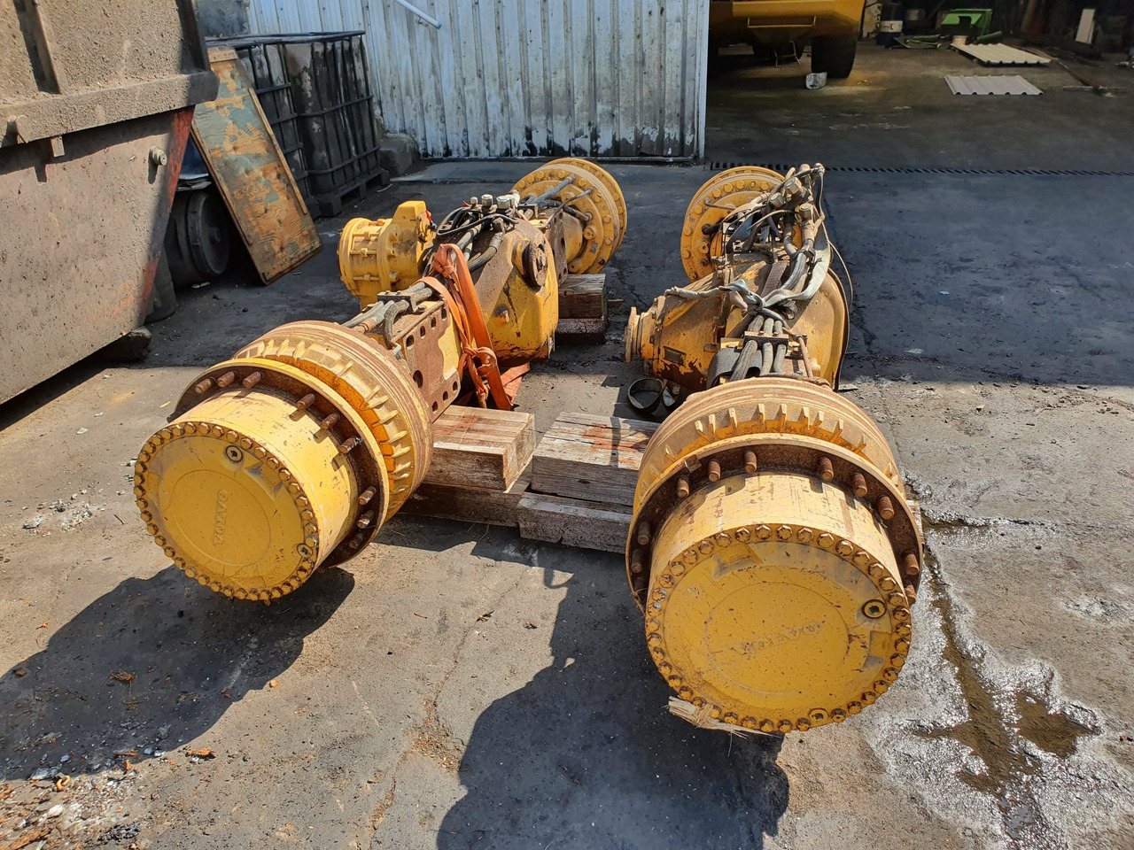 EJES VOLVO A40D - Essieu et pièces pour Engins de chantier: photos 2 EJES VOLVO A40D - Essieu et pièces pour Engins de chantier: photos 2