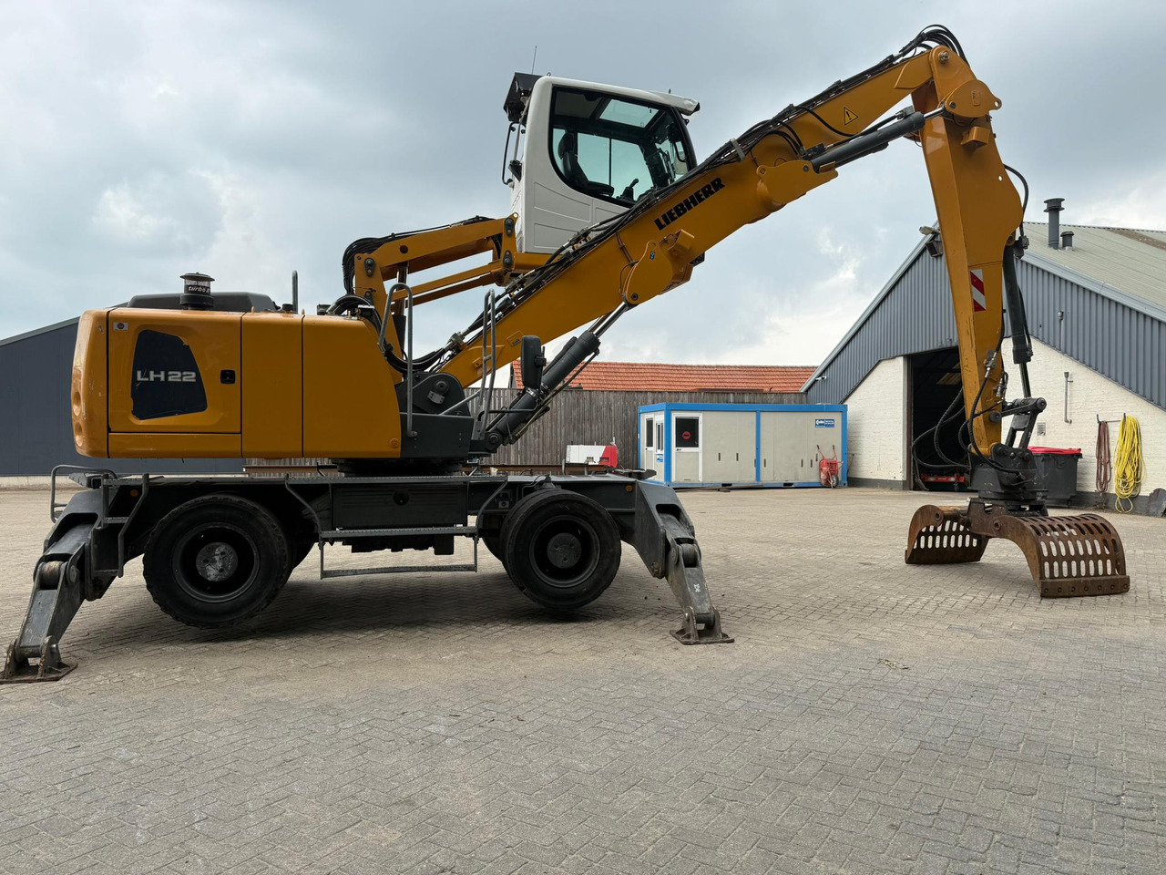 LIEBHERR LH22M - Pelle de manutention: photos 3 LIEBHERR LH22M - Pelle de manutention: photos 3