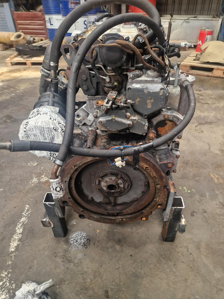 MOTOR DEUTZ BF4M1013E  - Moteur pour Engins de chantier: photos 5 MOTOR DEUTZ BF4M1013E  - Moteur pour Engins de chantier: photos 5