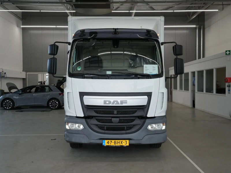 DAF LF 250 FA 12t, Gesloten Bak, Laadklep 1,5t, New Tacho - Camion fourgon: photos 2 DAF LF 250 FA 12t, Gesloten Bak, Laadklep 1,5t, New Tacho - Camion fourgon: photos 2
