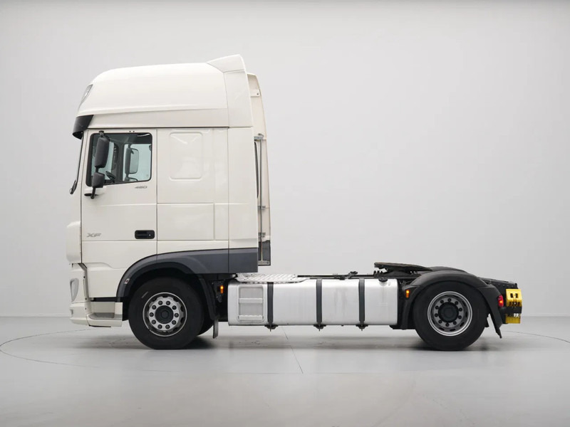 DAF XF 480 FT Super Space Cab, 2x Tanks, PTO Prep - Tracteur routier: photos 2 DAF XF 480 FT Super Space Cab, 2x Tanks, PTO Prep - Tracteur routier: photos 2