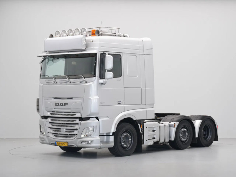 DAF XF 530 FTG 6x2, PTO, Hydraulics, Manual Gearbox - Tracteur routier: photos 1 DAF XF 530 FTG 6x2, PTO, Hydraulics, Manual Gearbox - Tracteur routier: photos 1