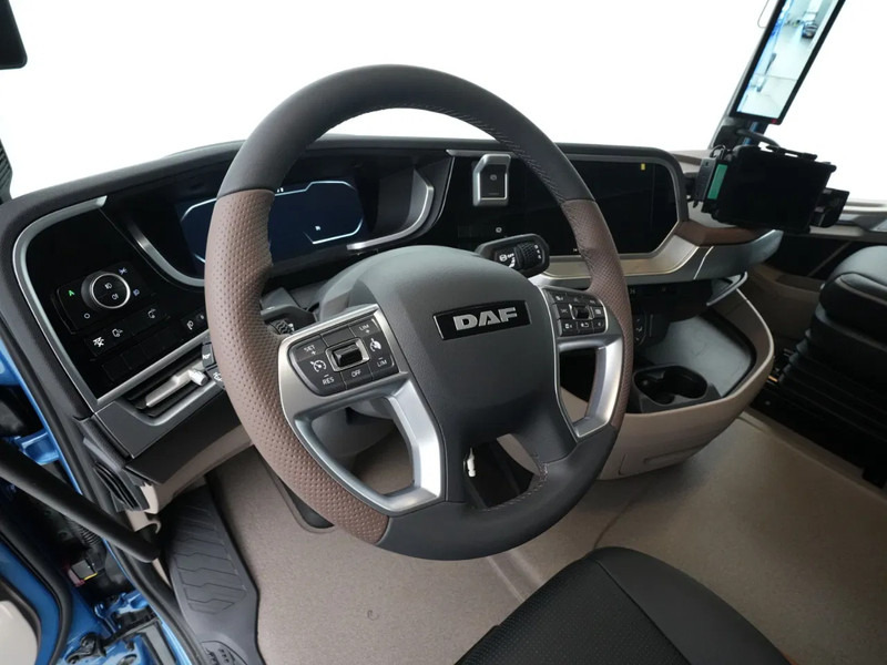 Tracteur routier neuf DAF XG+ 480 FT SAPPHIRE LIMITED EDITION: photos 13