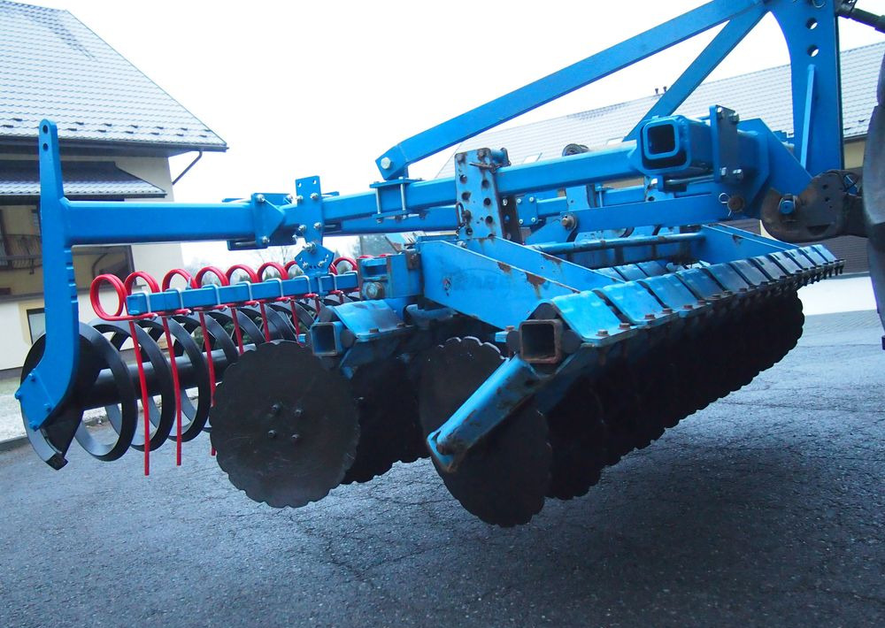 Brona talerzowa Rabe Werk RABE WERK Fielo biro 3000 2006 Brona talerzowa RABE - Cover crop: photos 3 Brona talerzowa Rabe Werk RABE WERK Fielo biro 3000 2006 Brona talerzowa RABE - Cover crop: photos 3