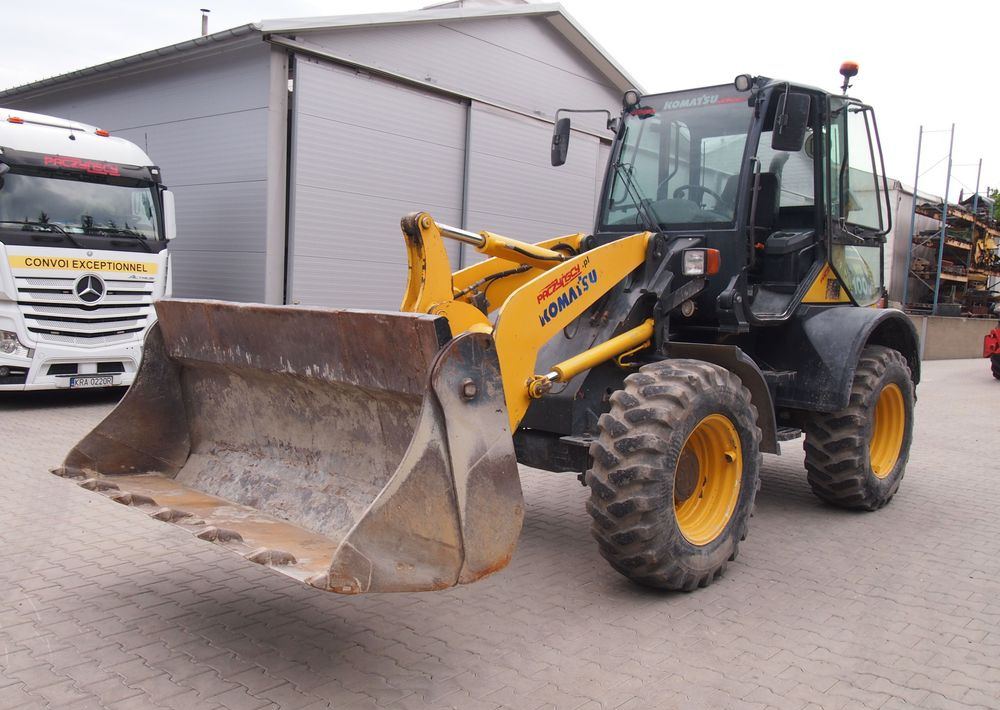Chargeuse sur pneus Ładowarka Komatsu WA100-6 2012 Ładowarka Komatsu WA 100-6: photos 8